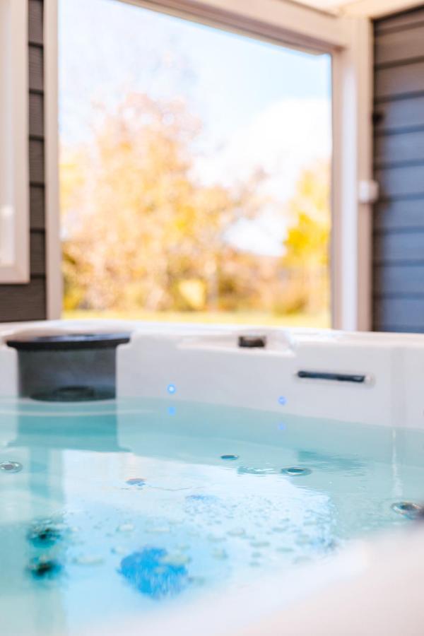 Grande Maison Avec Piscine Et Jacuzzi A La Campagne Desvres Экстерьер фото